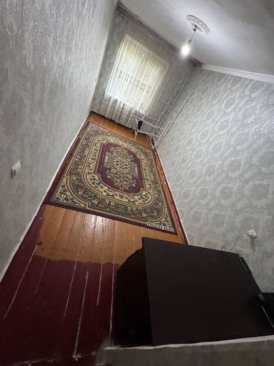 ПРОДАЕТСЯ Чирчик ш. Ок ковок кирпичный дом 3/3/4 65 м² — 5