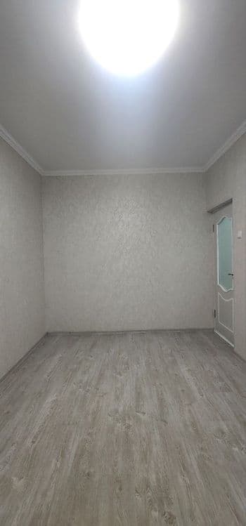 Жарарик 1-2/7/9 Тоза ремонт Обш: 40 кВ.м Ор.р: Жарарик, Ибн Сино, — 3