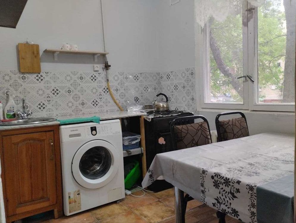СРОЧНО! Продаётся 1-комнатная квартира Яшнабад, Дубовая [W] — 2