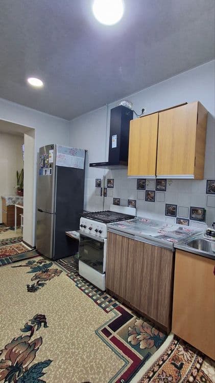 Продаётся 2х комн. квартира — 3