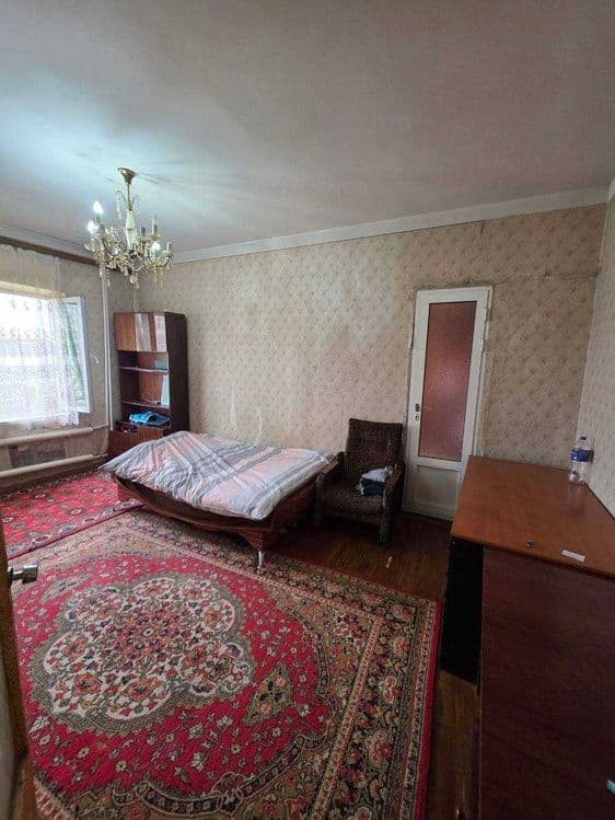 Продаю квартиру Яшнабадский р-он Авиасозлар-1, 1в2х комнат 4-этаж 40м2 — 1