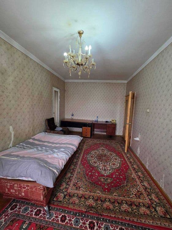 Продаю квартиру Яшнабадский р-он Авиасозлар-1, 1в2х комнат 4-этаж 40м2 — 2