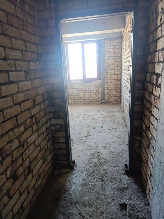 Продаётся 1ком квартира 4этаж.На массиве Куйлюк-5. КОРОБКА. — 5