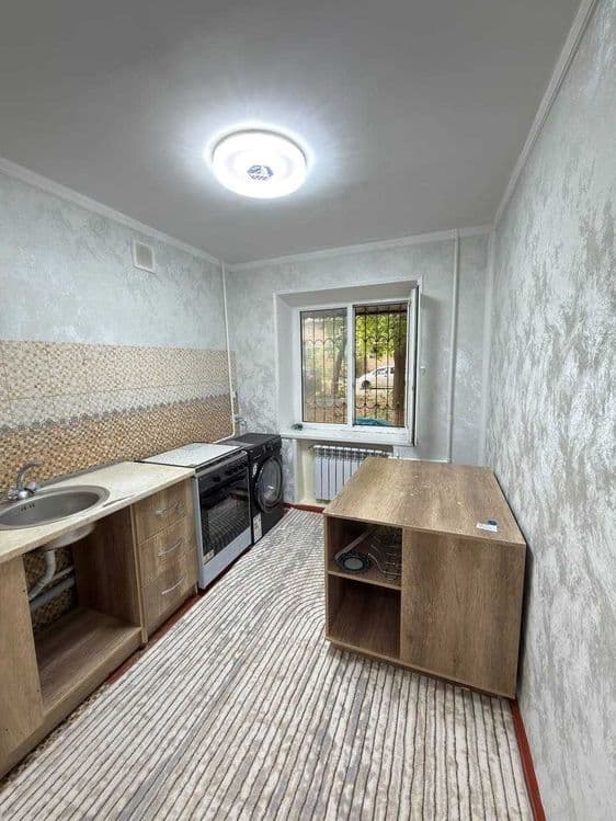 Чиланзар-9 Кирпич 1/1/4 Ориентир Жахон Тиллари — 2