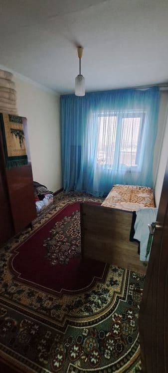 Продаётся 3х комнатная квартира  в 9-м/к — 6