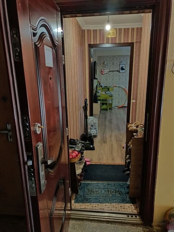 Продается 1 комнатная квартира каракамыш 1/1. Алмазарский район 47500 — 2