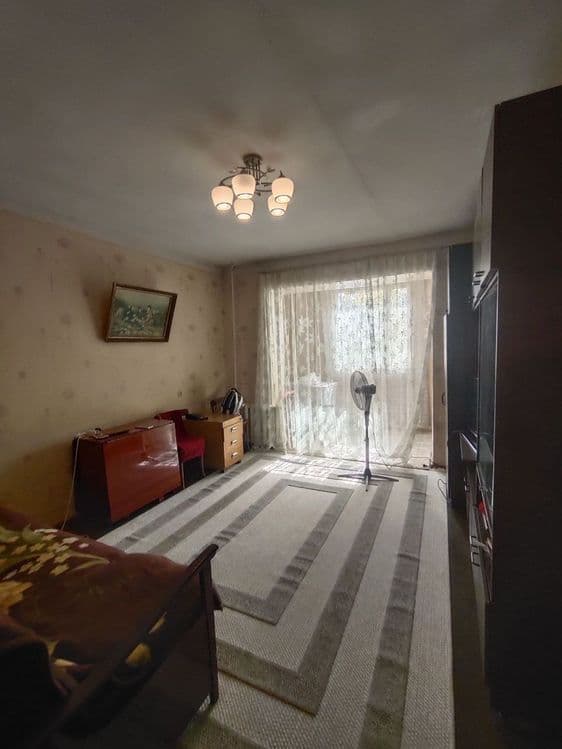 Паркентский. Продаётся 2 комнатная квартира — 1