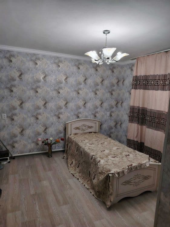 Квартира 2 комнатная, в 2 этажном доме. Первый этаж. — 3