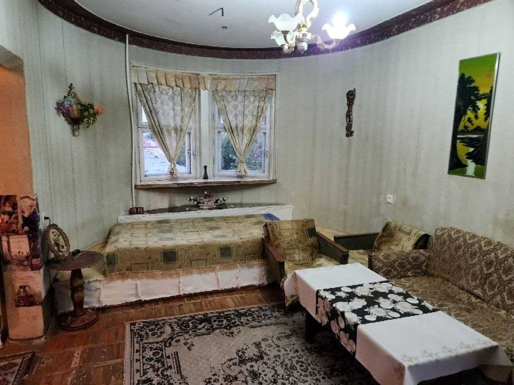 ПРОДАЕТСЯ квартира под инвистицию в чиланзарском районе — 4