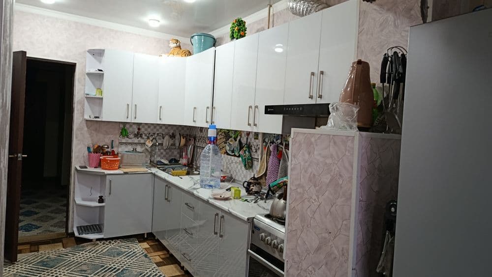 Продаётся квартира 3х ком-я — 3