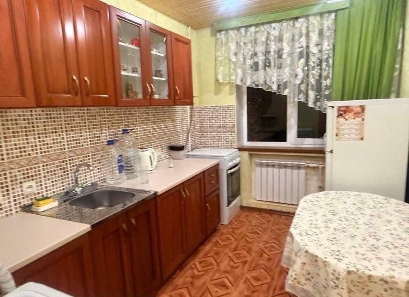 Чиланзар 2 кв 1/3/4 кирпич. Аллея Гагарина — 1