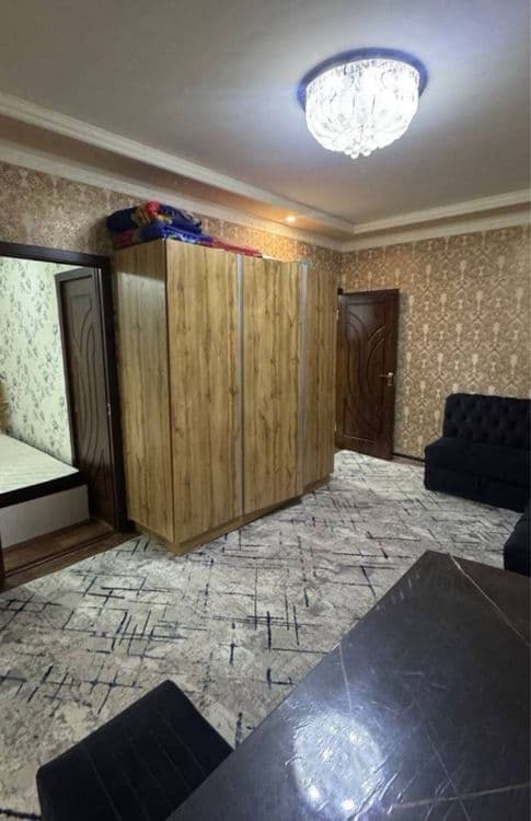 Продаю 1в2 комнатную квартиру Чиланзар 19 кв — 2