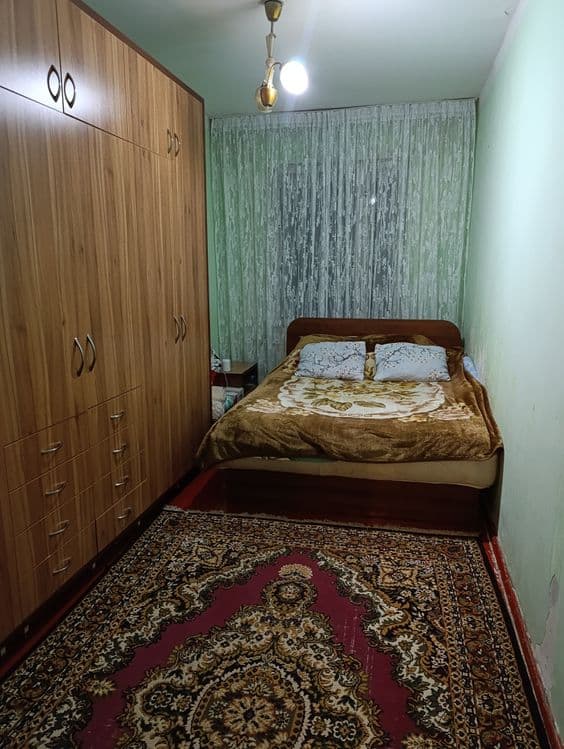 Продаётся двухкомнатная квартира на массиве Панельный — 3