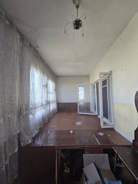 Продаётся 2-х комнатная квартира в Сергели 4 — 5