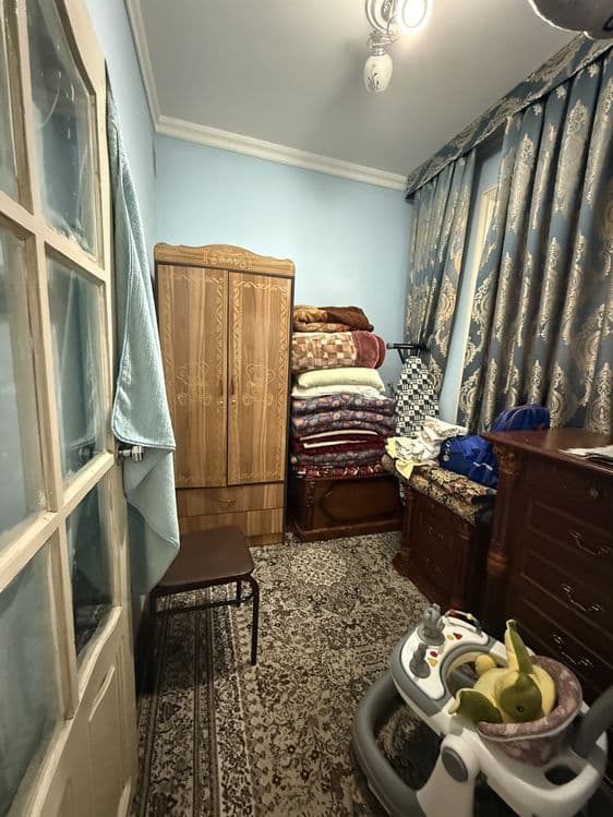 Продается квартира, Мирабадский р-н, Куйлюк Массив 2 2/3/4 не торец — 3
