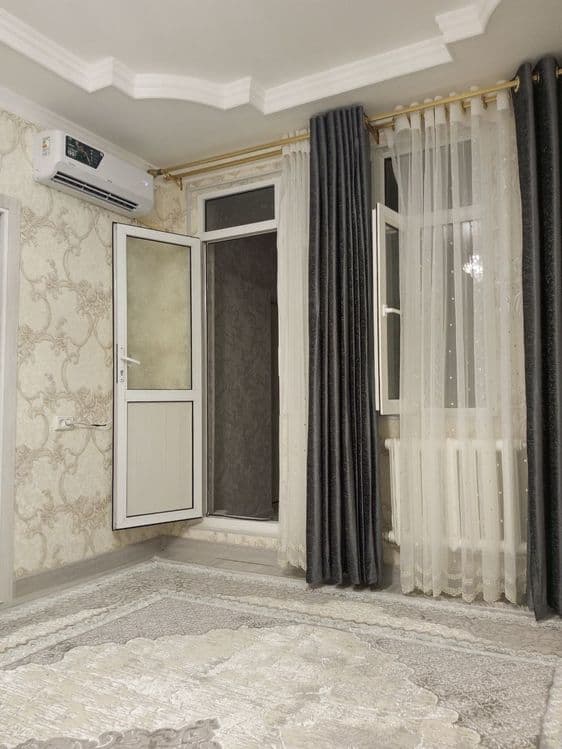 Продаётся квартира без посредников и маклеров, своя — 2