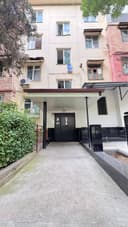 Продаетса 1/2/4 чиланзар 6