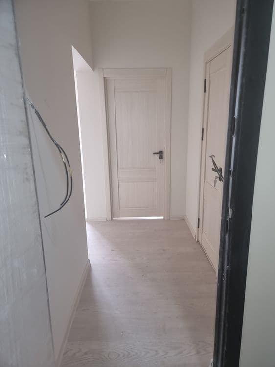 Yunusobod 19 kvartalda uy sotiladi srochna 54 500y.e. — 2