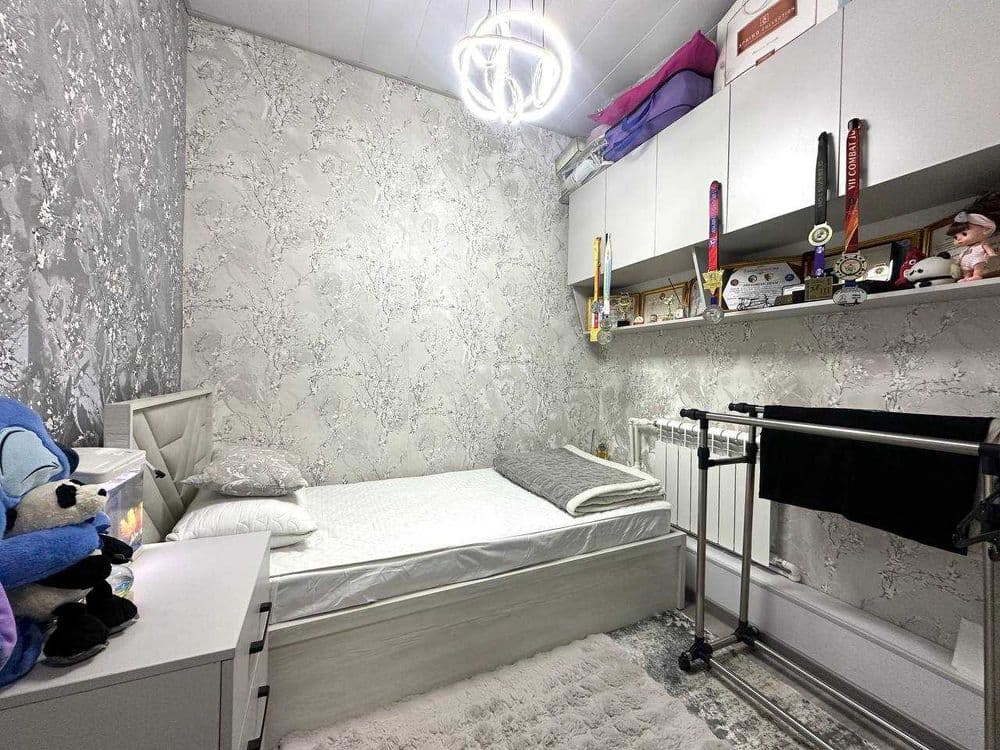 Продается квартира в Яшнабадском районе Авиасозлар-1, 1-комнат 37м2 — 3