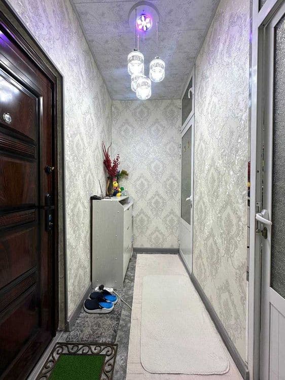 Продается квартира в Яшнабадском районе Авиасозлар-1, 1-комнат 37м2 — 5