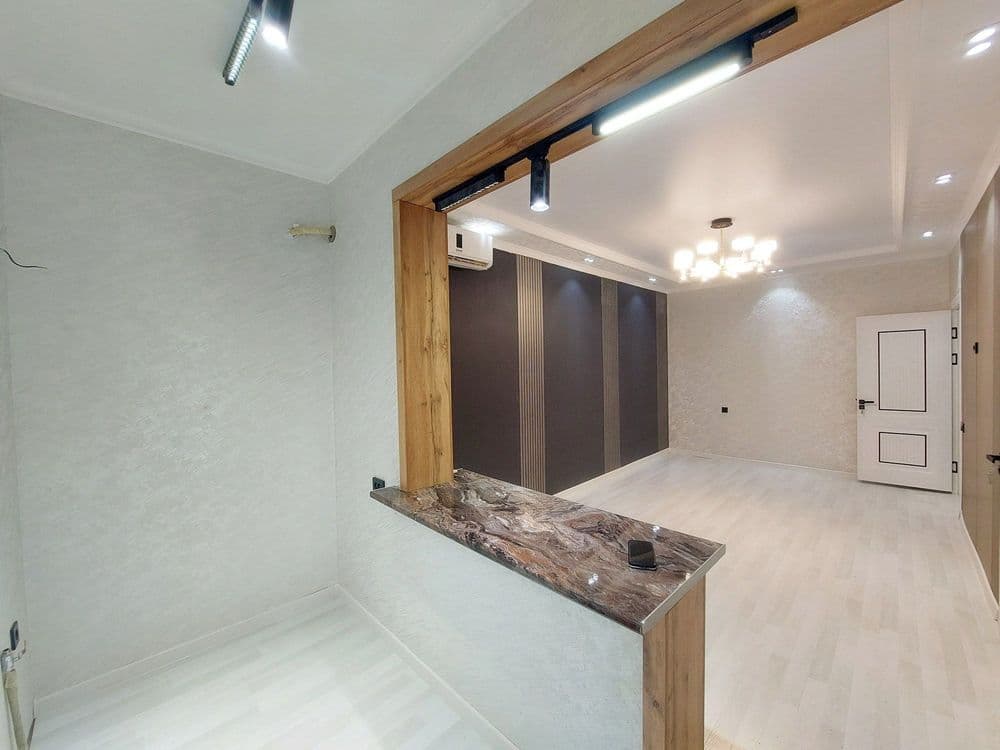 Продаётся квартира Чиланзар 19 квартал 1/3/4 панель 1,5 ×6 — 2