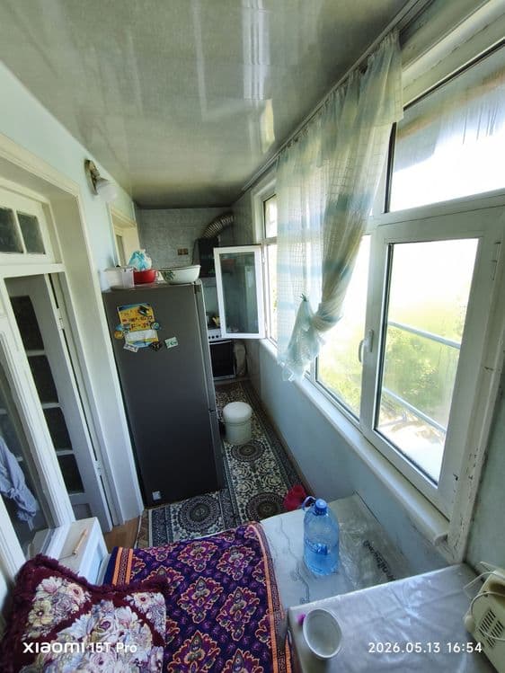 2 xona 3 xonaqa qilingan. Kadeshvaga yaqin. remonti yaxshi. — 3