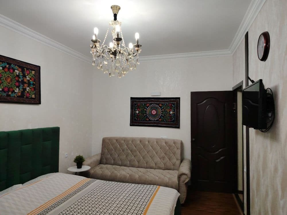 продается своя 1 ком перед в 2 ком на метро Юнусабад — 7