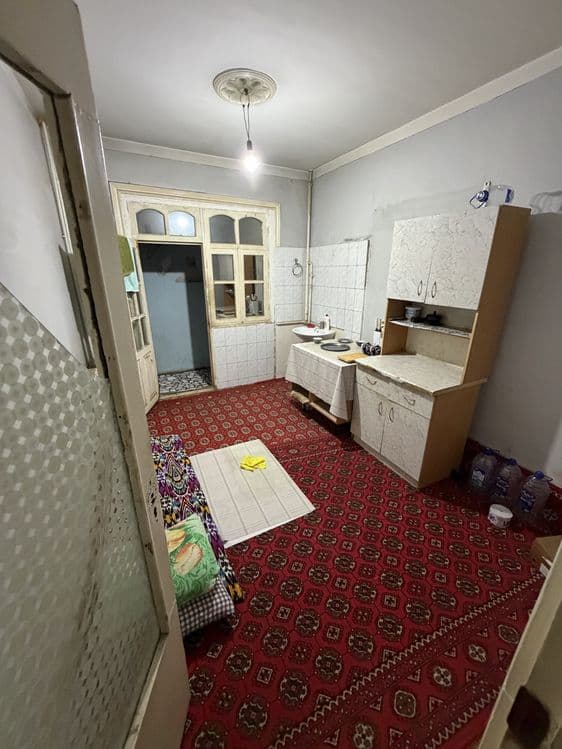 uysozlar 2.3.9 uy sotiladi 63 kv holati orta 2 honali oqip tel qlila — 5