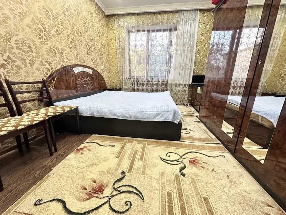Коракамиш 2\4 да 2 хона 1-этаж — 3
