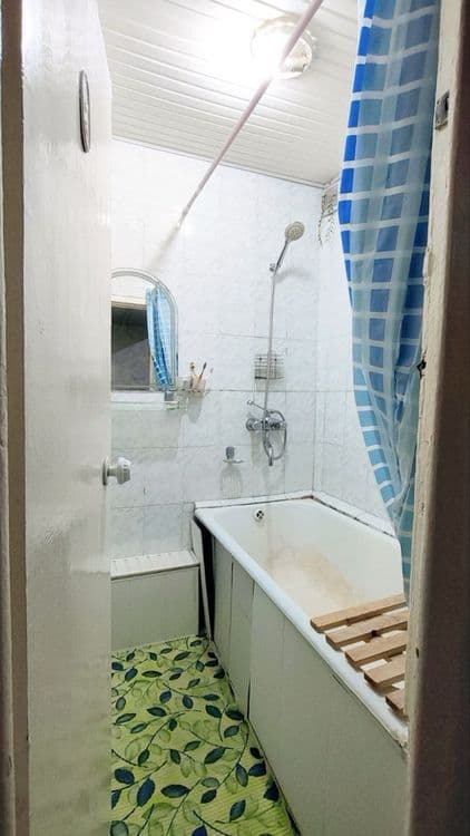 Qoraqmich 2/1 2/4/4 balkon 2/6 srochno sotiladi jihozlari bilan — 2