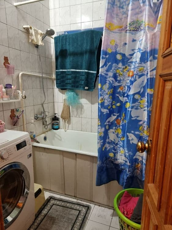 Срочно продаётся квартира 2/4/4 — 5