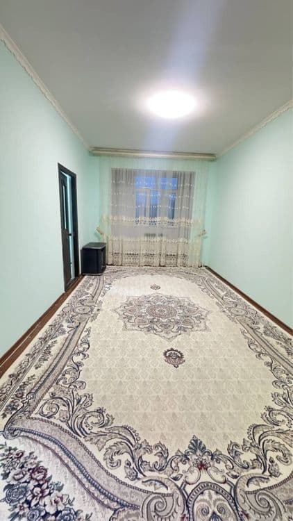 Чиланзар-16 кв 2/5/5. 50м2 Срочно Продам квартиру срочно — 1