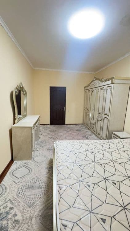Чиланзар-16 кв 2/5/5. 50м2 Срочно Продам квартиру срочно — 2