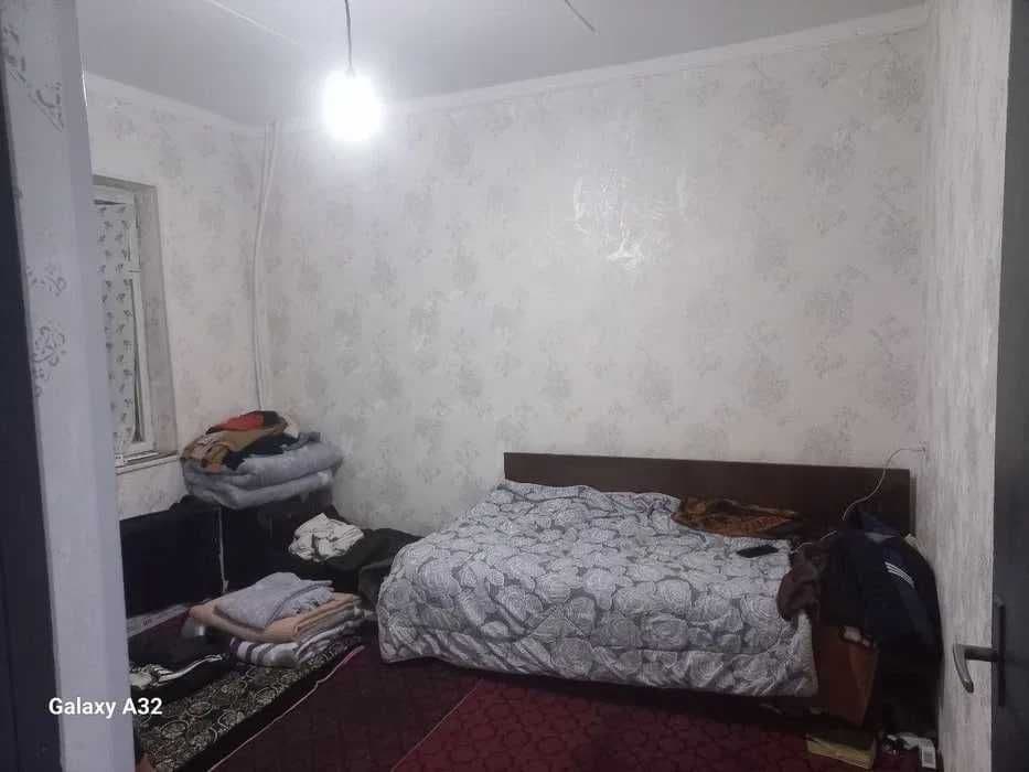 СРОЧНО !! Продается квартира в Яшнабаде 2/1/4 ( 60 кв/м ) Тузел 2 — 2