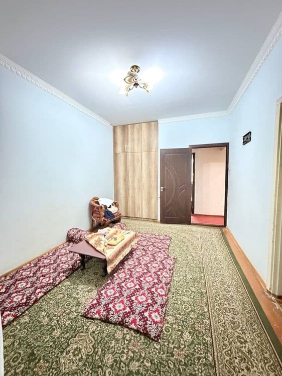 2/2/4 Чиланзар 19 квартал РАЗДЕЛКА Продаётся кварира ^ — 1