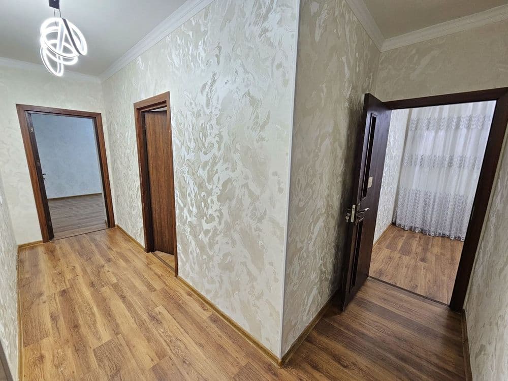 Sergeli 8xududa 2xonali Novostroyka kvartira sotiladi — 2