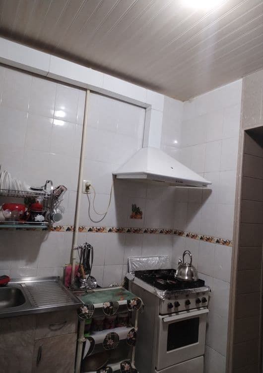 Продаётся 3комнатная квартира , 4этаж,9микрорайон по середине,не торце — 3