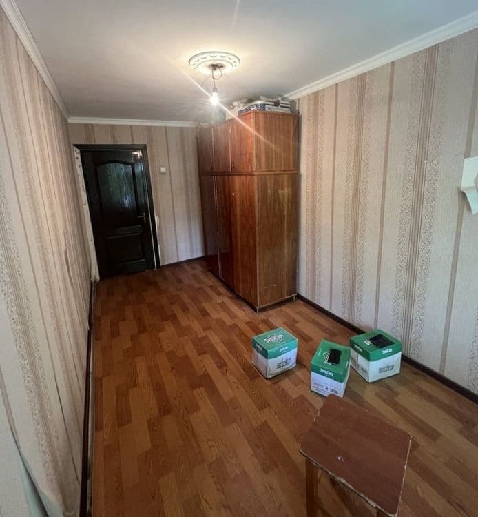 Продаётся Ависозлар 3 ,2/1/4 Балкона 2×6 — 2