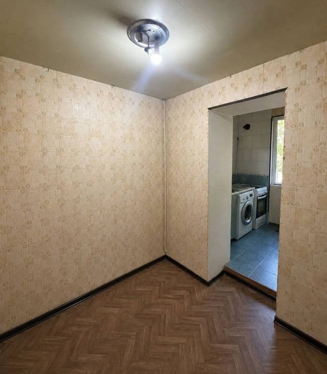 Продаётся Ависозлар 3 ,2/1/4 Балкона 2×6 — 4