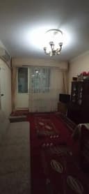 Ялангач , Ширин базар, кафе Бухара. ЭКО базар Продаётся 2ком квартира
