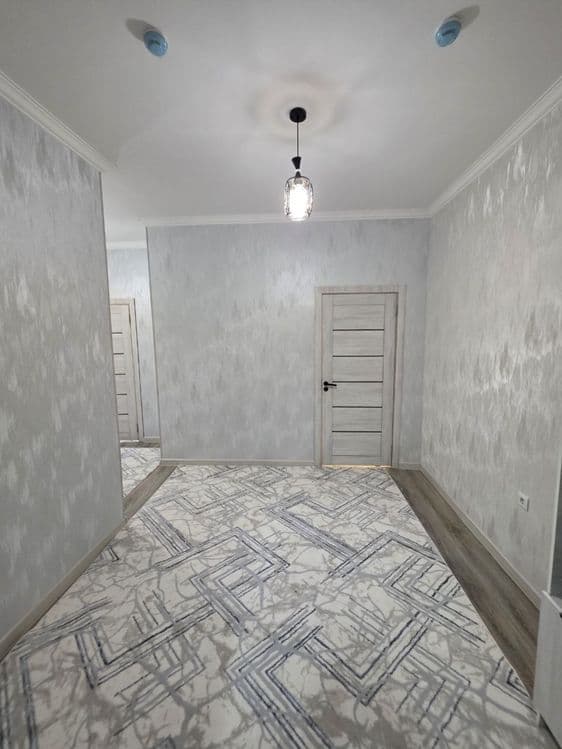 Срочно продается Янги Дархон 2х комн 9 этаж 16-этажный дом — 2