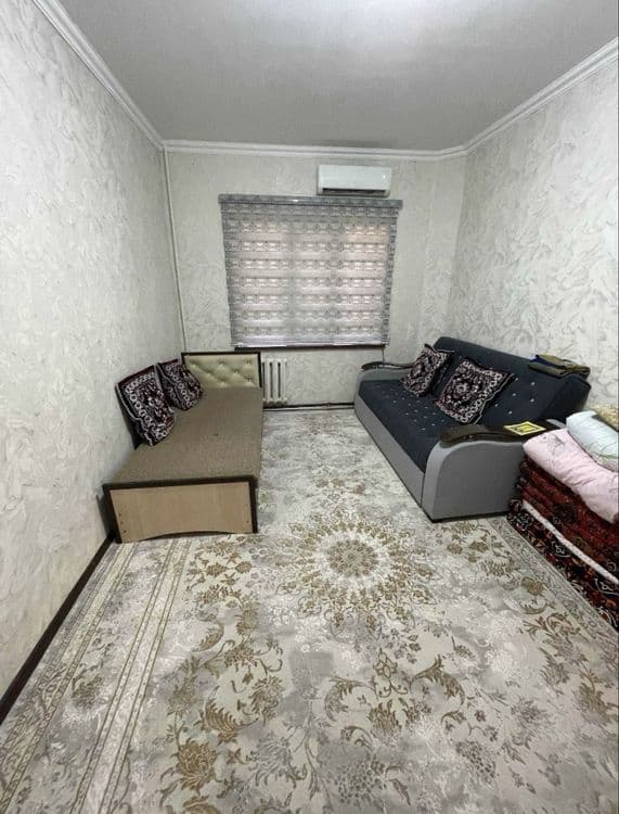 Квартира ориентир Корзинка Себзар 2/2/5 42м2 в центре города — 2