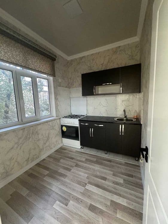 СРОЧНО !! Продается квартира в Яшнабаде 2/3/4 ( 50 кв/м ) Авиасозлар 4 — 4