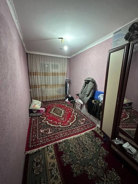 Срочно Продаётся Чиланзар 6 2комн. 2этаж. — 2