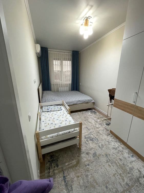 Srochna 2 xonalik kvartira sotiladi — 5