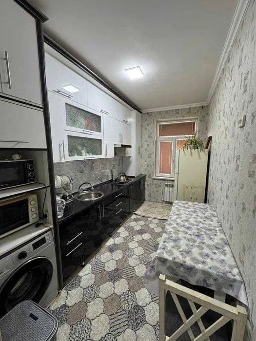 Продаётся 2х ком квартира недалеко от рынок Кадышева — 4
