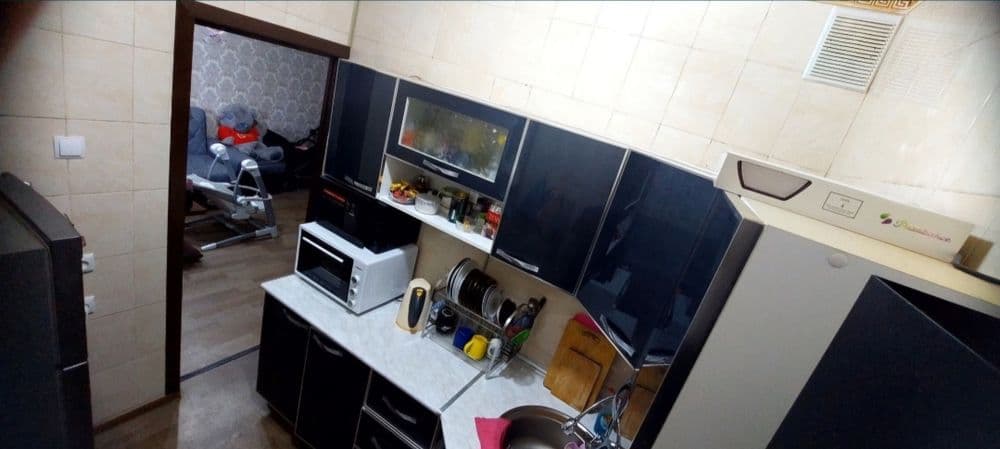 Продается своя двух комнатная квартира. — 3