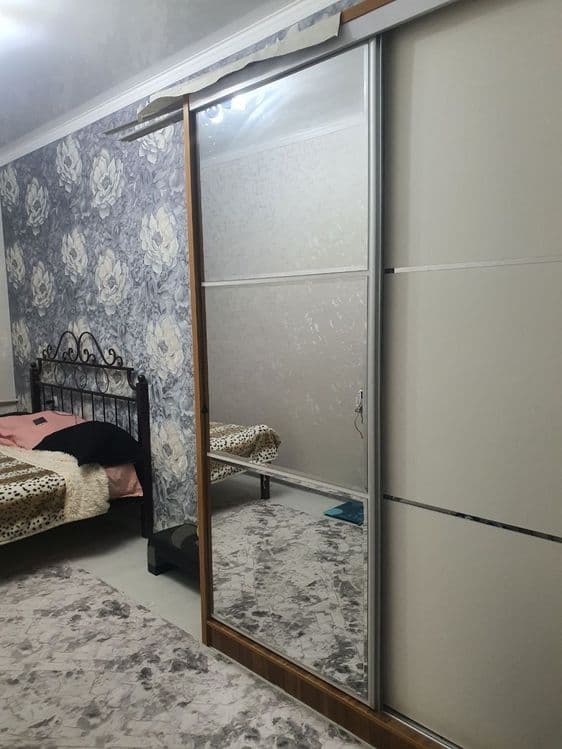 Чиланзар 19 квартал 2"3/4/4  Своя — 2