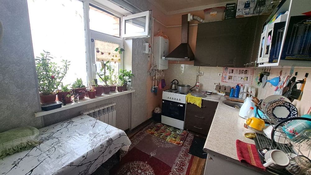 Продаю 3-х комнатную квартиру Янгихает Спутник 16а — 4