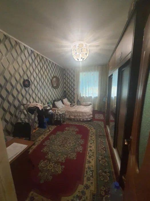 Чиланзар 11 квартал 3 комнатная — 1
